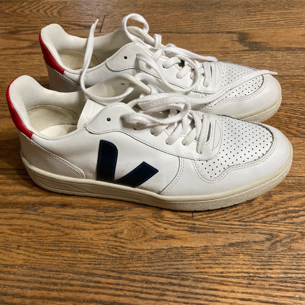 VEJA V-10 Low Top Sneaker Extra White Nautico- Sz 10 Men